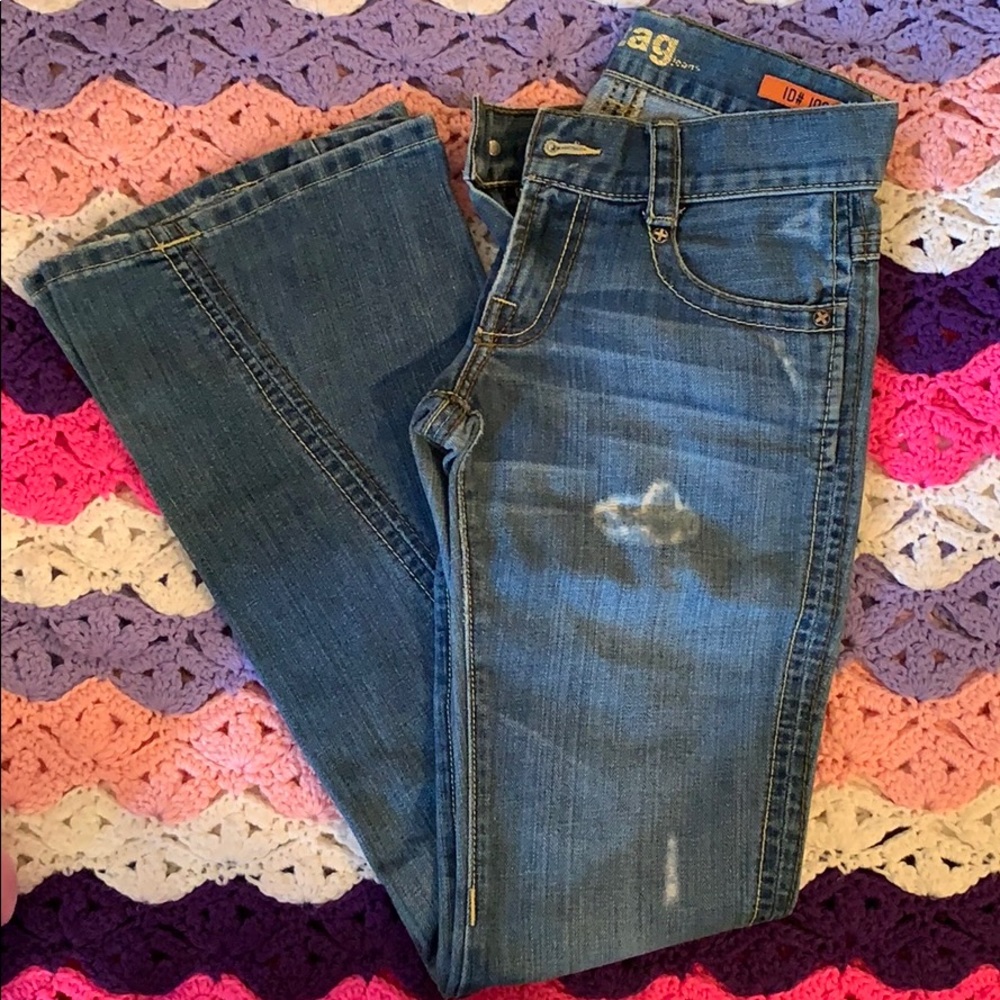 Tag Jeans
